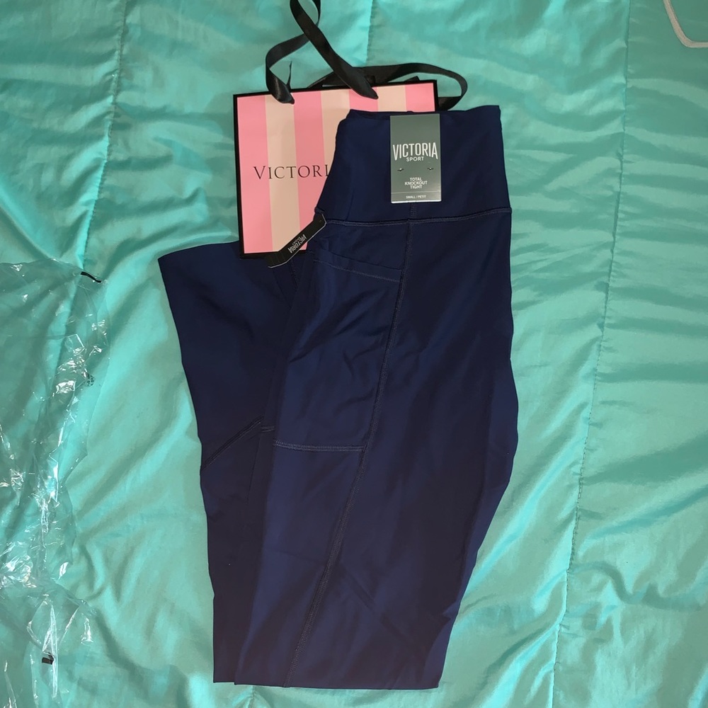 Victoria's Secret Total Knockout Legging SOLD